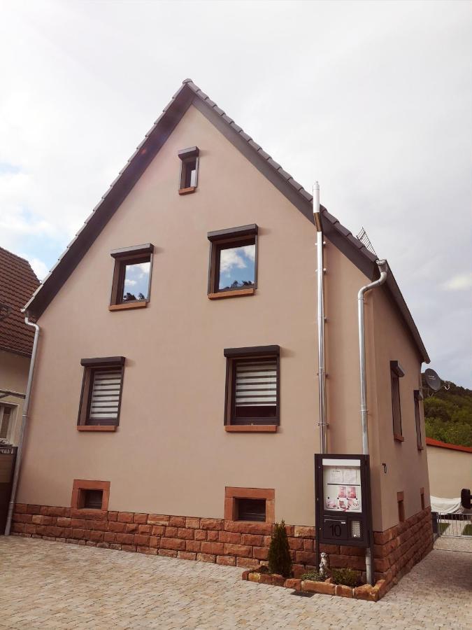 Haus Erdmann Lägenhet Dahn Exteriör bild